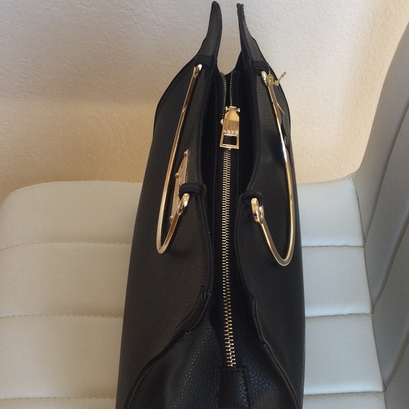 NWT Bebe Los Angeles Zsa Zsa Black Shopper - Picture 11 of 16